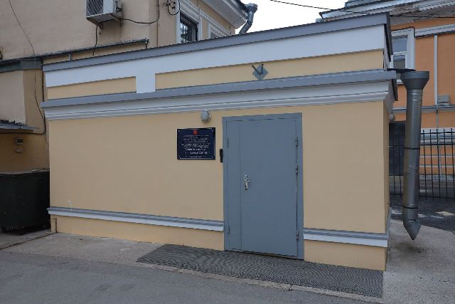 2.jpg 2.jpg